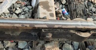 Trains running on broken sleepers in Karnailganj