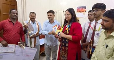 Rajkumar of Gonda tops in science exhibition