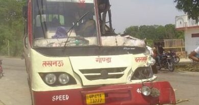 Roadways bus collides with tractor-trolley, 12 passengers injured